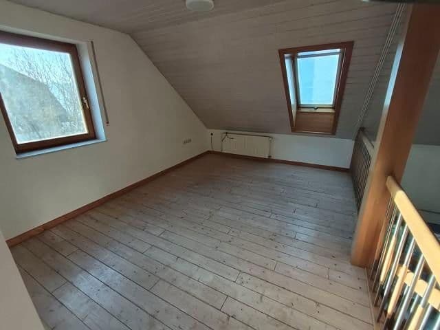 Predaj domu 124 m², pozemek 856 m², Frankenau, Hesensko Predaj domu 124 m², pozemek 856 m², Frankenau, Hesensko