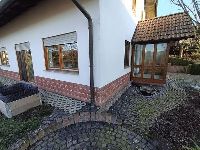 Predaj domu 124 m², pozemek 856 m², Frankenau, Hesensko Predaj domu 124 m², pozemek 856 m², Frankenau, Hesensko