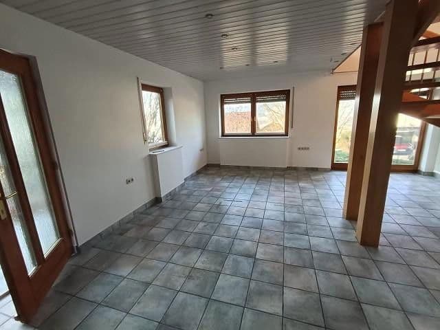 Predaj domu 124 m², pozemek 856 m², Frankenau, Hesensko Predaj domu 124 m², pozemek 856 m², Frankenau, Hesensko