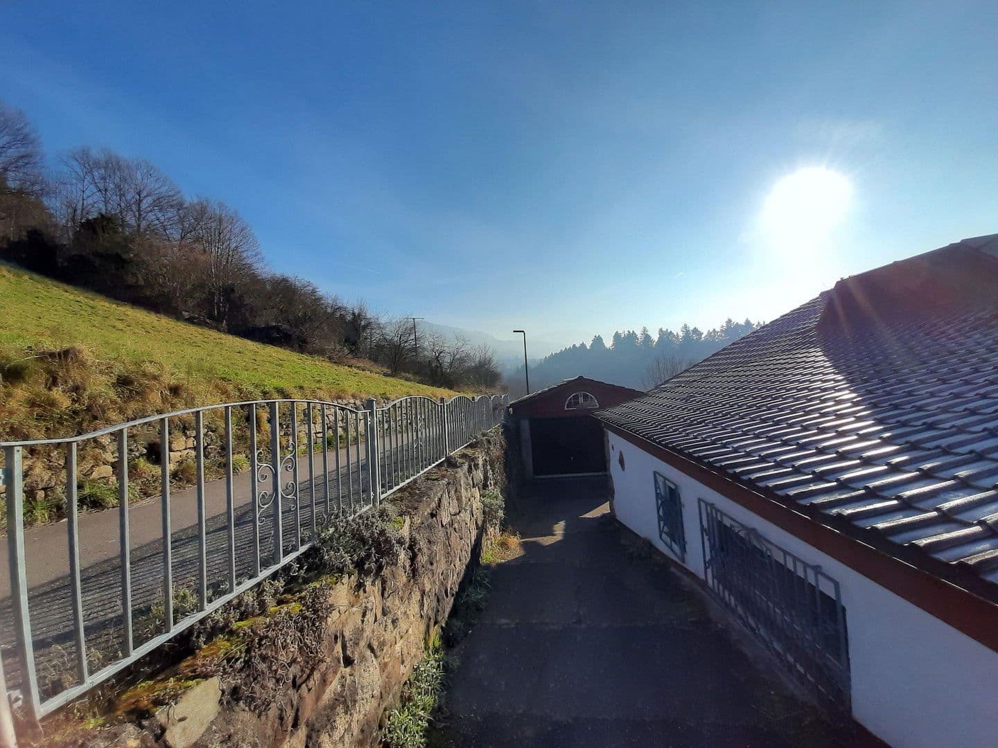 Predaj domu 170 m², pozemek 1.500 m², Ottersweier, Bádensko-Wurttembersko Predaj domu 170 m², pozemek 1.500 m², Ottersweier, Bádensko-Wurttembersko