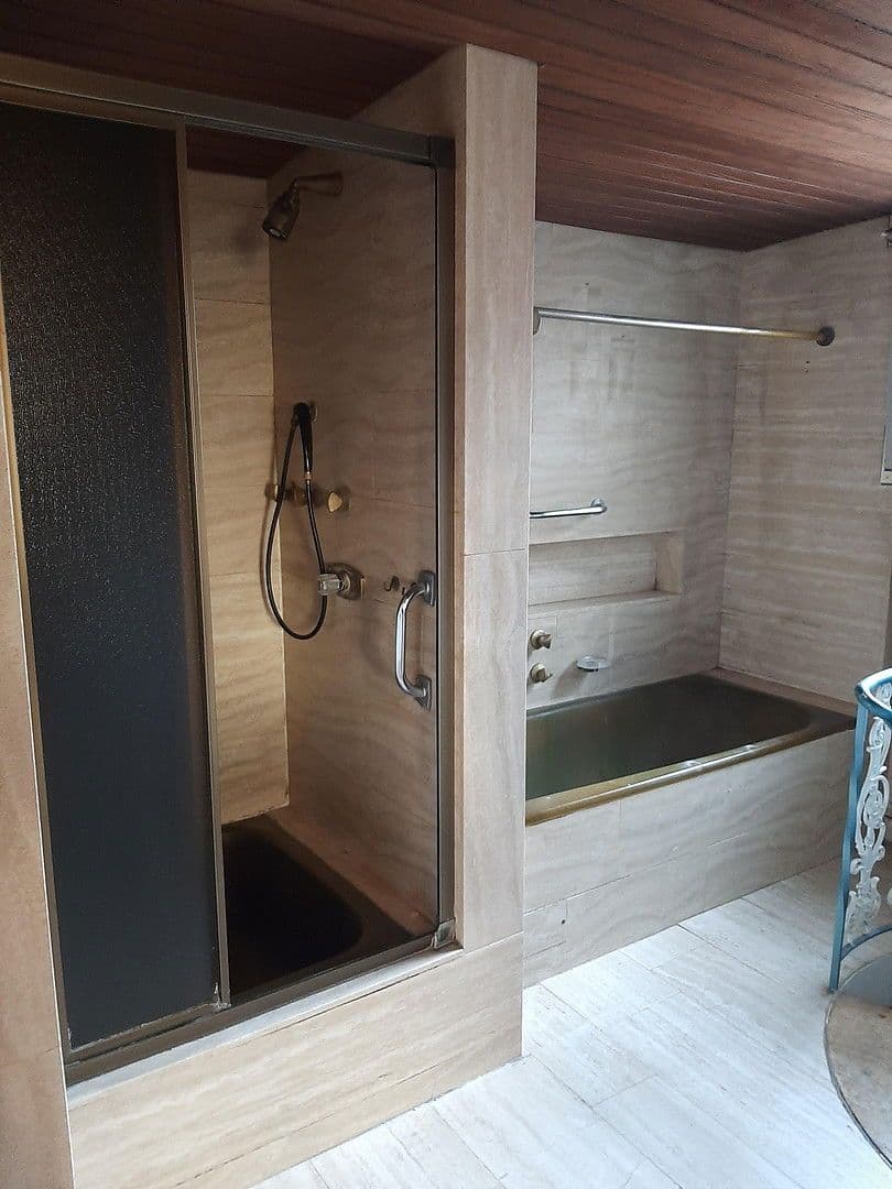 Predaj domu 170 m², pozemek 1.500 m², Ottersweier, Bádensko-Wurttembersko Predaj domu 170 m², pozemek 1.500 m², Ottersweier, Bádensko-Wurttembersko