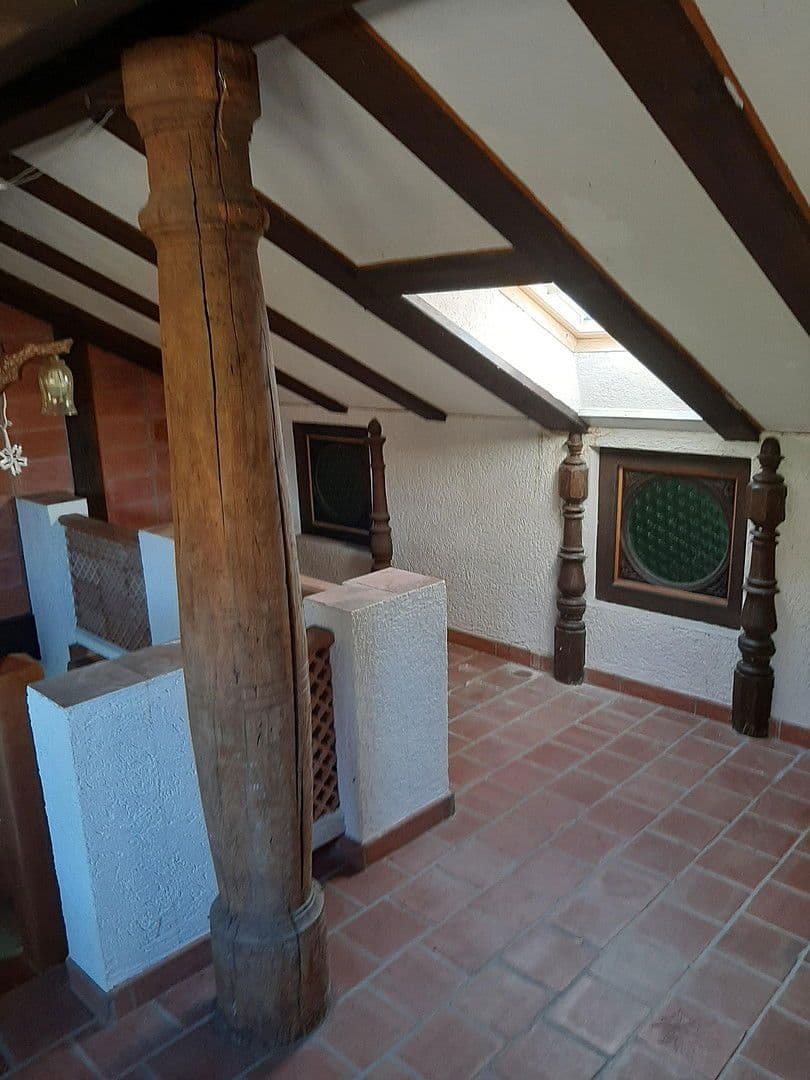 Predaj domu 170 m², pozemek 1.500 m², Ottersweier, Bádensko-Wurttembersko Predaj domu 170 m², pozemek 1.500 m², Ottersweier, Bádensko-Wurttembersko