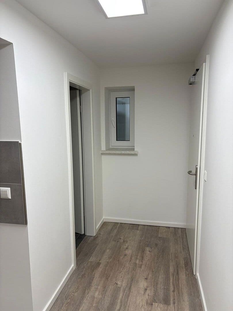 Prenájom kancelárie 62 m², Kienhorststr., Berlin, Berlín Prenájom kancelárie 62 m², Kienhorststr., Berlin, Berlín