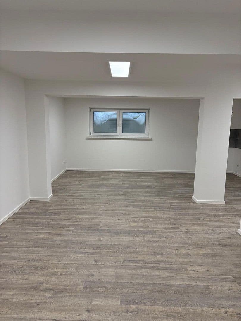 Prenájom kancelárie 62 m², Kienhorststr., Berlin, Berlín Prenájom kancelárie 62 m², Kienhorststr., Berlin, Berlín