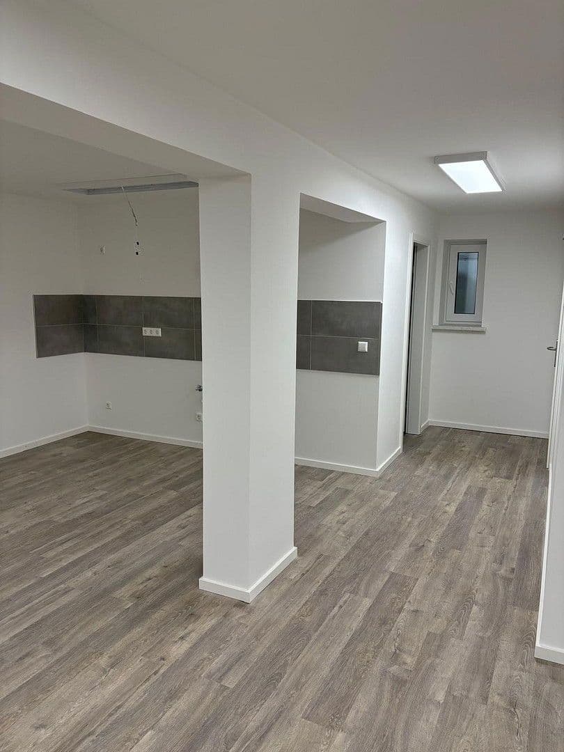 Prenájom kancelárie 62 m², Kienhorststr., Berlin, Berlín Prenájom kancelárie 62 m², Kienhorststr., Berlin, Berlín