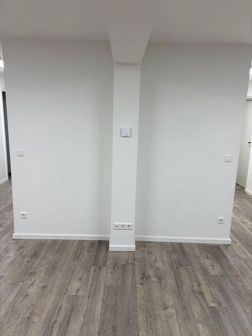 Prenájom kancelárie 62 m², Kienhorststr., Berlin, Berlín Prenájom kancelárie 62 m², Kienhorststr., Berlin, Berlín