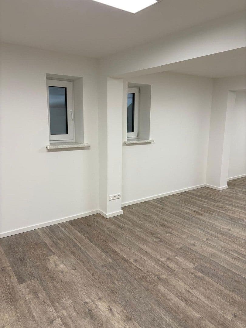 Prenájom kancelárie 62 m², Kienhorststr., Berlin, Berlín Prenájom kancelárie 62 m², Kienhorststr., Berlin, Berlín