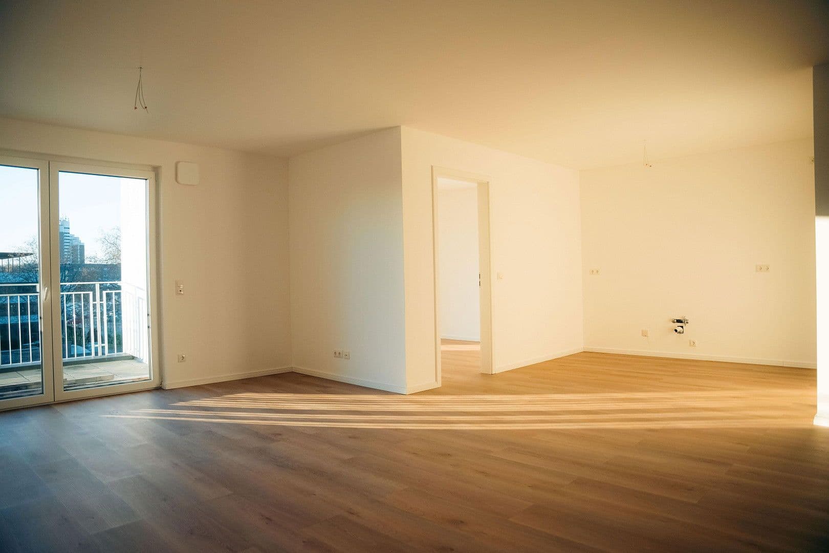 Prenájom bytu 3-izbový 93 m², Hackländerstr. 5, Osnabrück, Dolné Sasko Prenájom bytu 3-izbový 93 m², Hackländerstr. 5, Osnabrück, Dolné Sasko