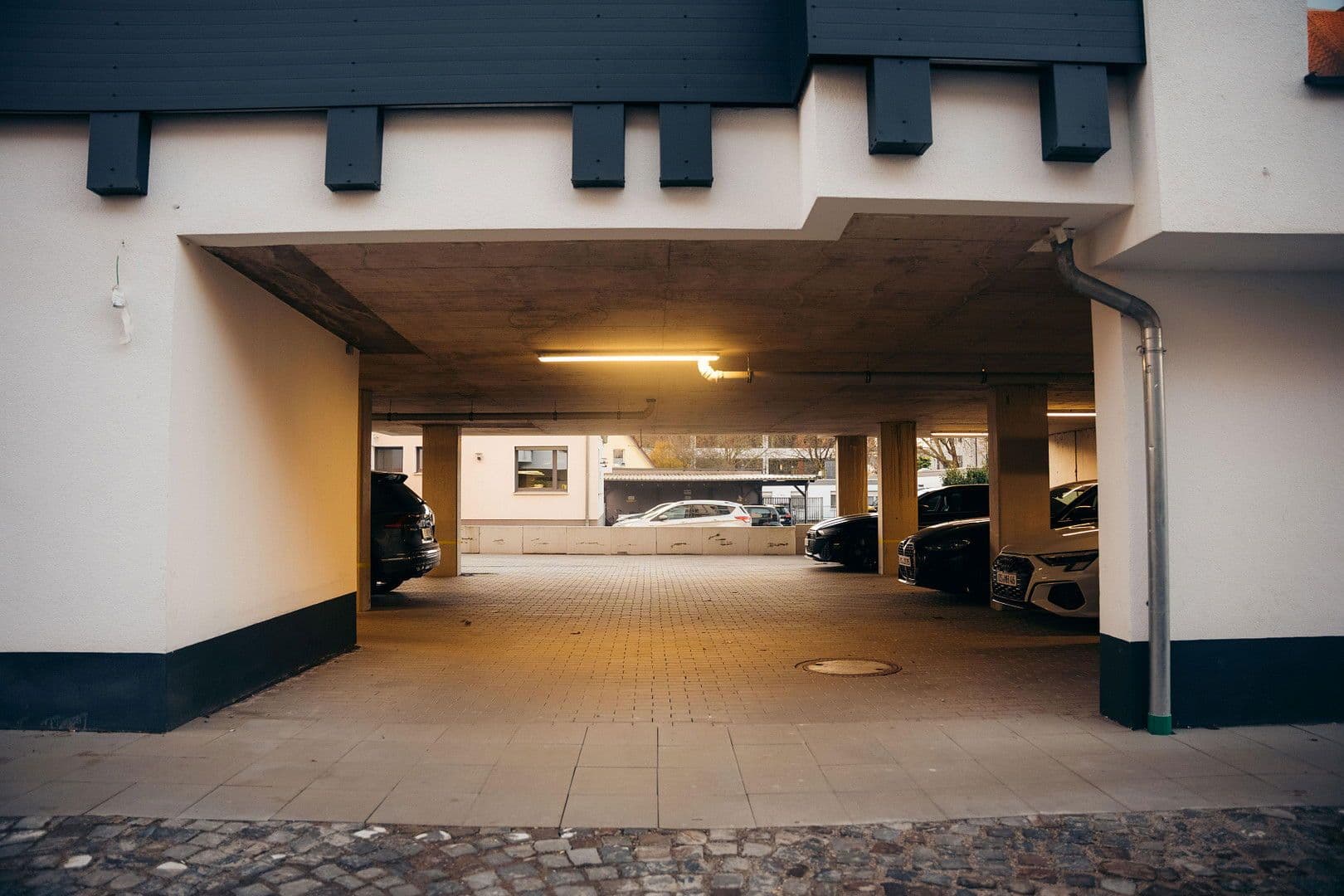 Prenájom bytu 3-izbový 93 m², Hackländerstr. 5, Osnabrück, Dolné Sasko Prenájom bytu 3-izbový 93 m², Hackländerstr. 5, Osnabrück, Dolné Sasko