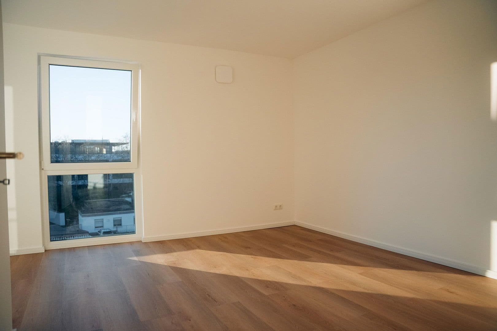 Prenájom bytu 3-izbový 93 m², Hackländerstr. 5, Osnabrück, Dolné Sasko Prenájom bytu 3-izbový 93 m², Hackländerstr. 5, Osnabrück, Dolné Sasko