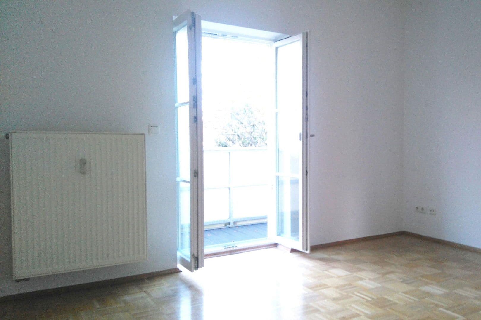 Prenájom bytu 3-izbový 58 m², Goethestraße 16, Taucha, Sasko Prenájom bytu 3-izbový 58 m², Goethestraße 16, Taucha, Sasko