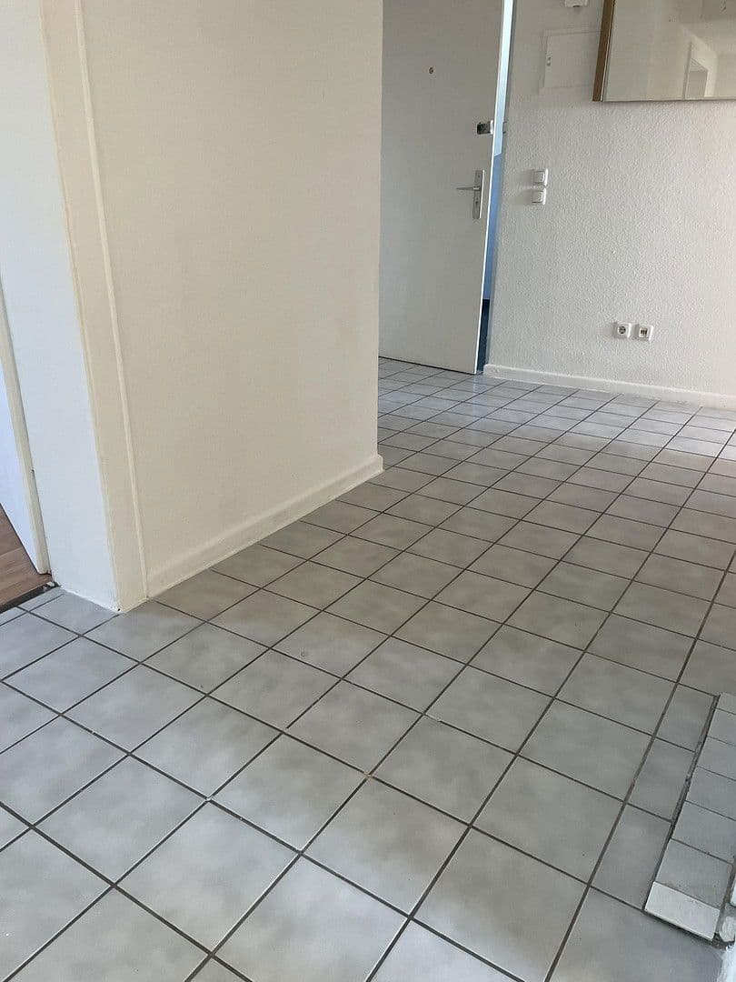 Prenájom bytu 3-izbový 58 m², Rommerskircherstr X, Köln, Severné Porýnie - Westfálsko Prenájom bytu 3-izbový 58 m², Rommerskircherstr X, Köln, Severné Porýnie - Westfálsko