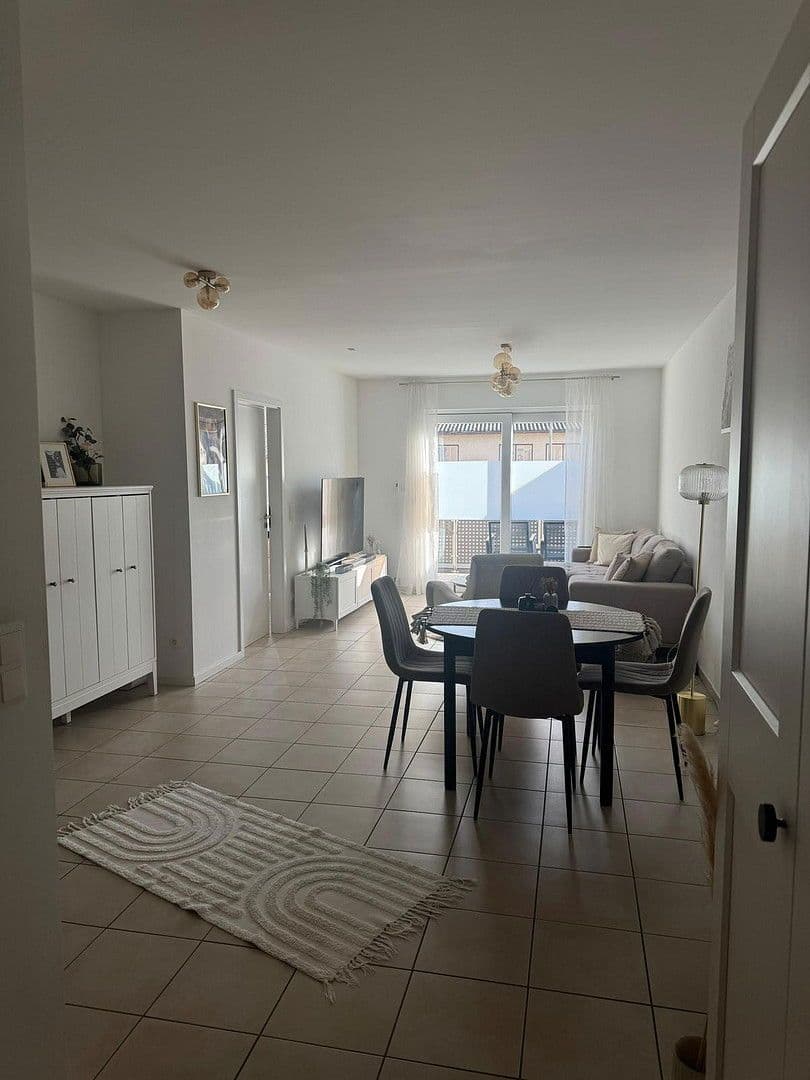 Prenájom bytu 2-izbový 58 m², Eichenbühler Str. 39, Miltenberg, Bavorsko Prenájom bytu 2-izbový 58 m², Eichenbühler Str. 39, Miltenberg, Bavorsko