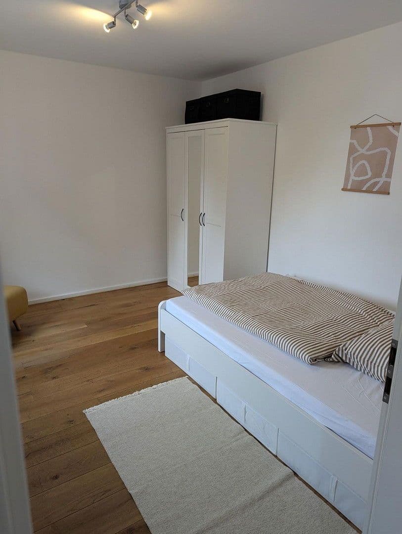 Prenájom bytu 2-izbový 28 m², Stuttgart, Bádensko-Wurttembersko Prenájom bytu 2-izbový 28 m², Stuttgart, Bádensko-Wurttembersko