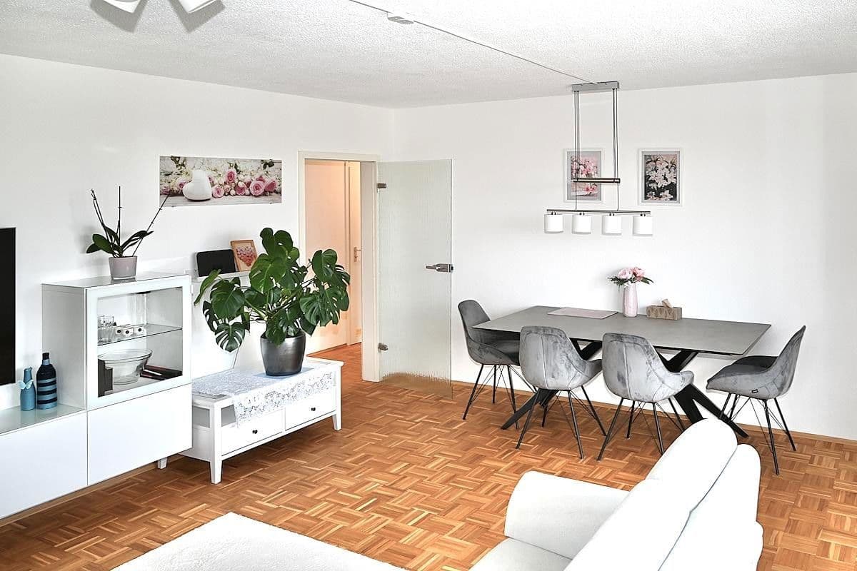 Predaj bytu 4-izbový 107 m², Bochum, Severné Porýnie - Westfálsko Predaj bytu 4-izbový 107 m², Bochum, Severné Porýnie - Westfálsko