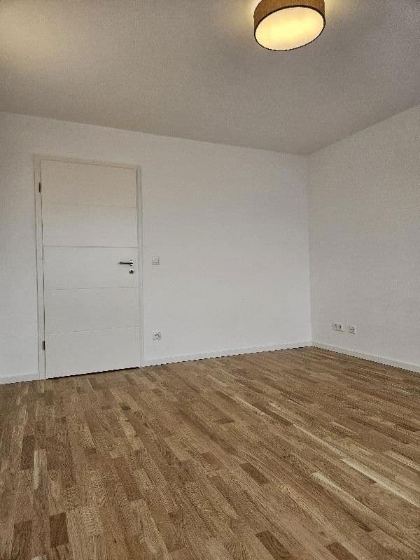 Predaj bytu 3-izbový 70 m², München, Bavorsko Predaj bytu 3-izbový 70 m², München, Bavorsko