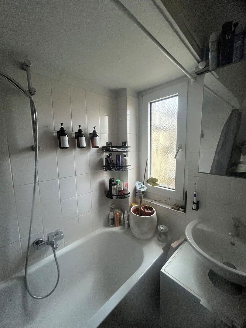 Prenájom bytu 2-izbový 55 m², Essen, Severné Porýnie - Westfálsko Prenájom bytu 2-izbový 55 m², Essen, Severné Porýnie - Westfálsko