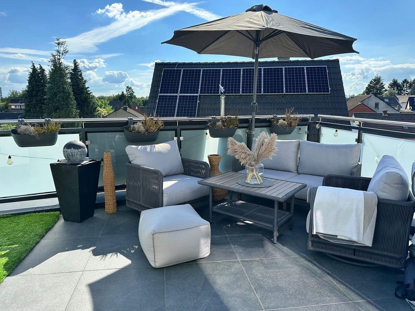 Prenájom bytu 3-izbový 119 m², Bergheim, Severné Porýnie - Westfálsko Prenájom bytu 3-izbový 119 m², Bergheim, Severné Porýnie - Westfálsko