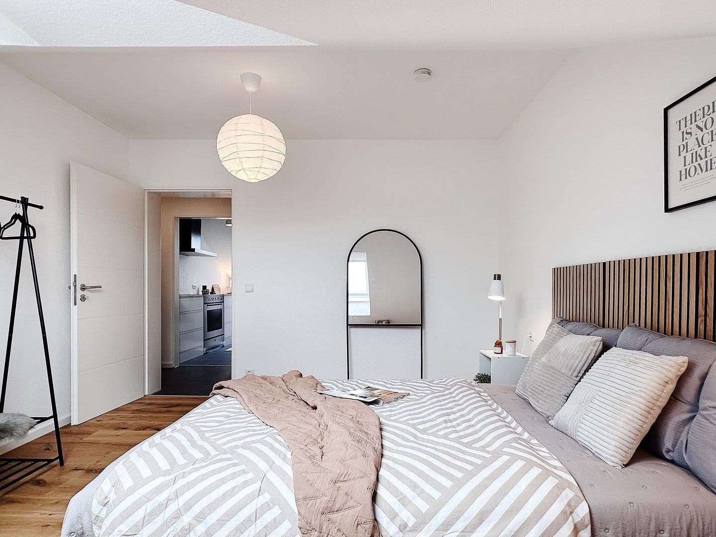 Predaj bytu 3-izbový 81 m², Leonberg, Bádensko-Wurttembersko Predaj bytu 3-izbový 81 m², Leonberg, Bádensko-Wurttembersko