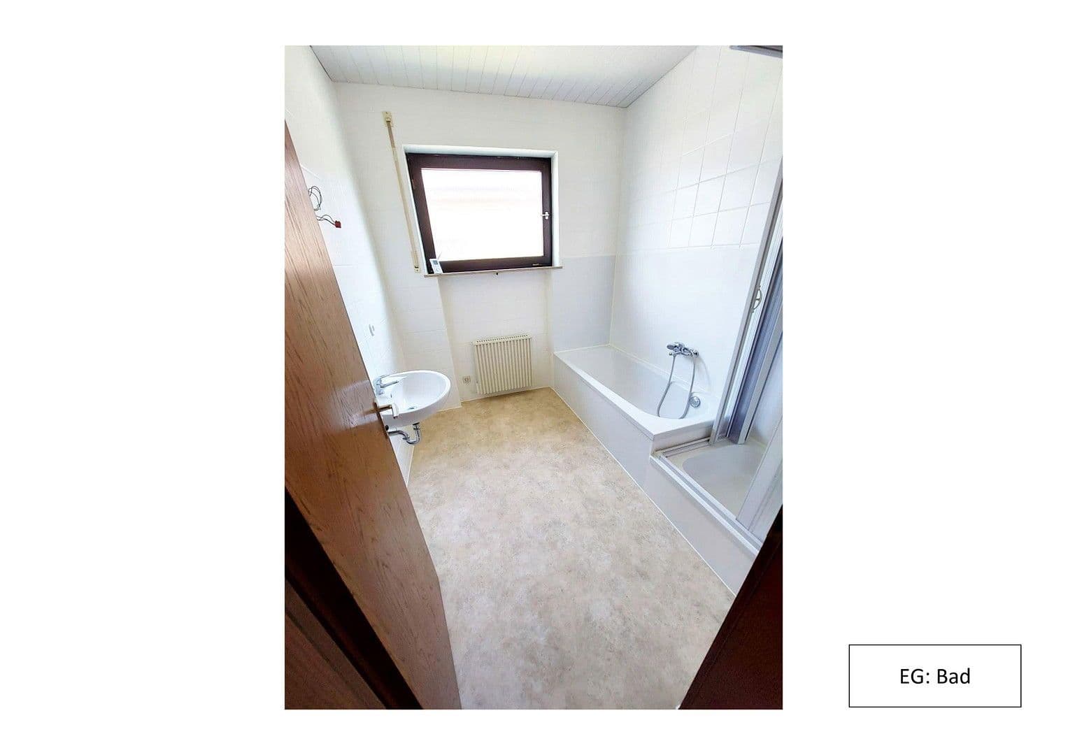 Predaj domu 245 m², pozemek 431 m², Hattenhofen, Bádensko-Wurttembersko Predaj domu 245 m², pozemek 431 m², Hattenhofen, Bádensko-Wurttembersko