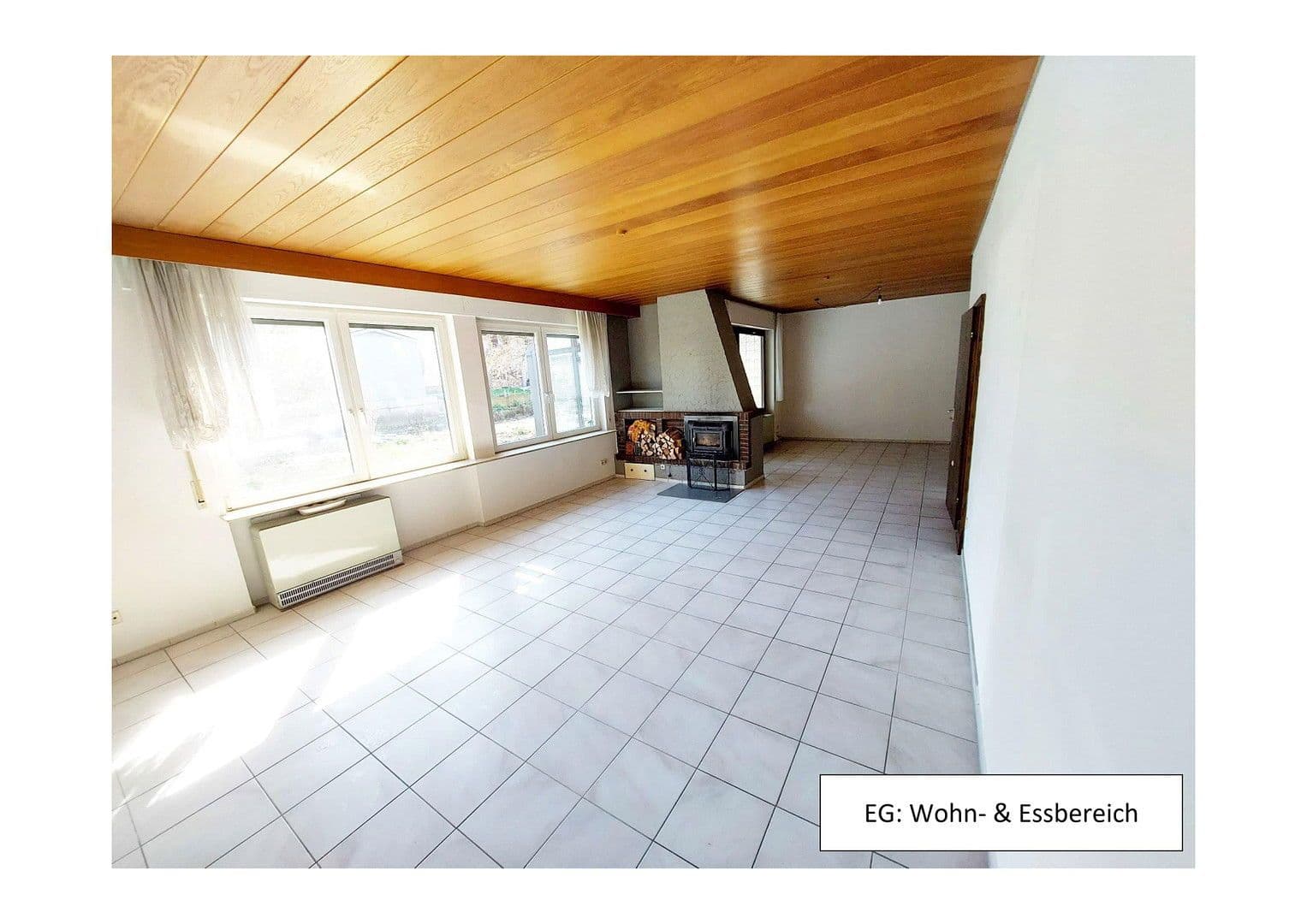 Predaj domu 245 m², pozemek 431 m², Hattenhofen, Bádensko-Wurttembersko Predaj domu 245 m², pozemek 431 m², Hattenhofen, Bádensko-Wurttembersko