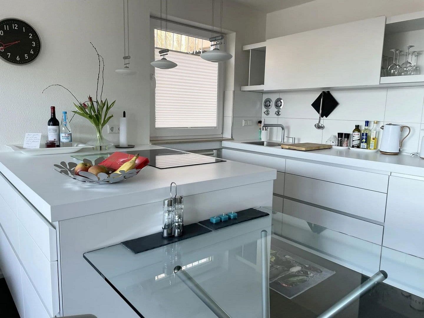 Prenájom bytu 2-izbový 65 m², Baden-Baden, Bádensko-Wurttembersko Prenájom bytu 2-izbový 65 m², Baden-Baden, Bádensko-Wurttembersko