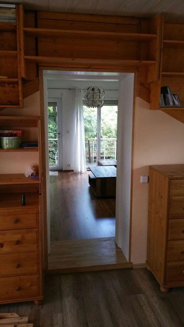 Prenájom bytu 6-izbový 126 m², Berlin, Berlín Prenájom bytu 6-izbový 126 m², Berlin, Berlín