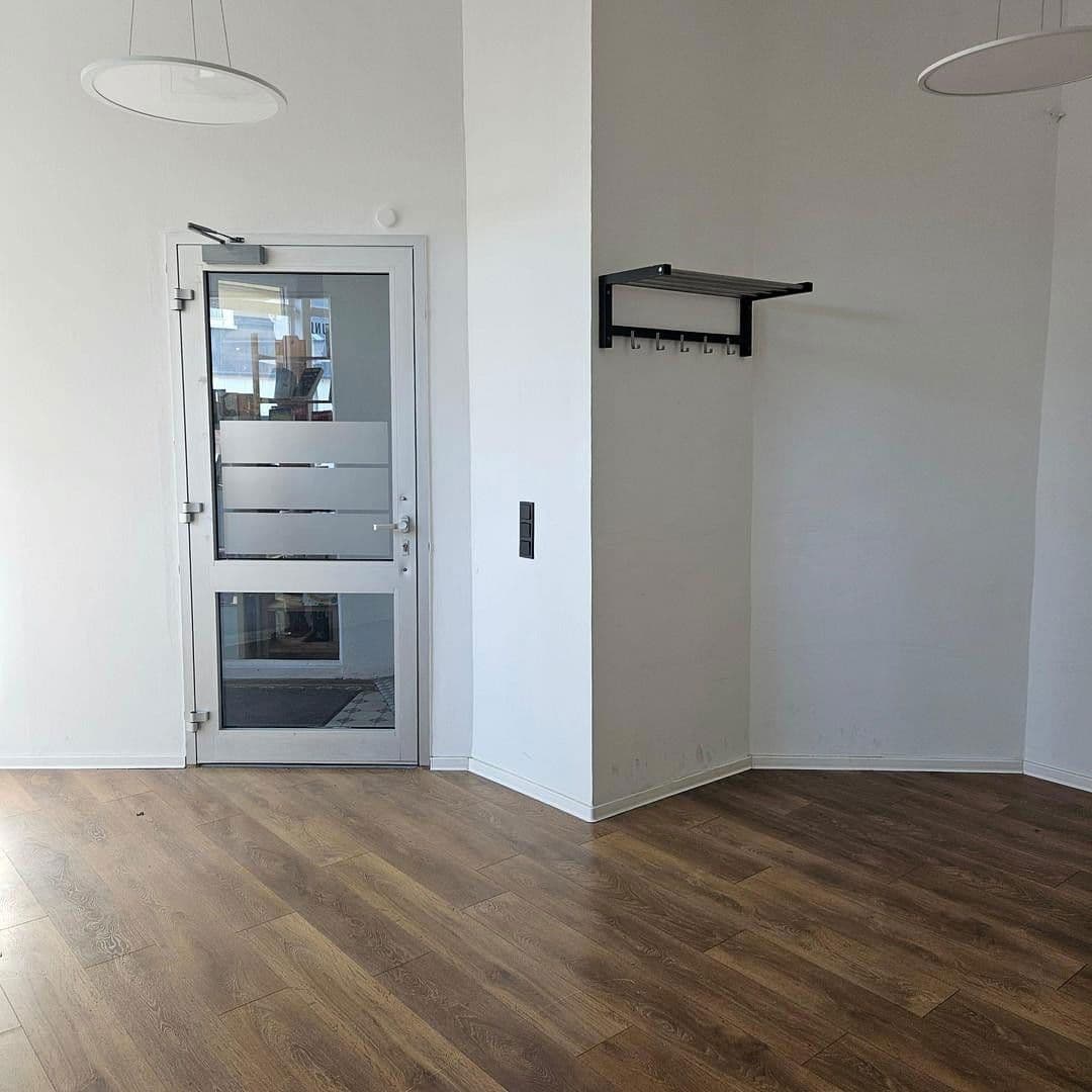 Prenájom nebytového priestoru 70 m², Hauptstraße 33, Herdecke, Severné Porýnie - Westfálsko Prenájom nebytového priestoru 70 m², Hauptstraße 33, Herdecke, Severné Porýnie - Westfálsko