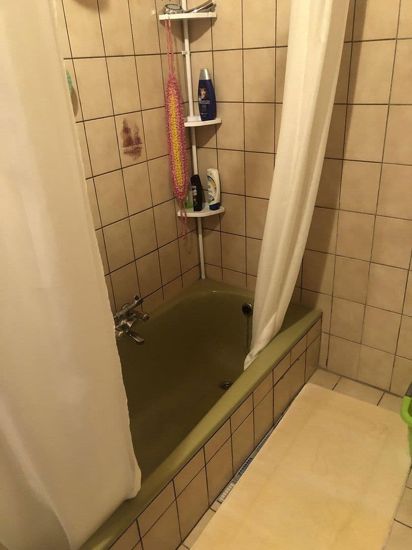 Prenájom bytu 3-izbový 60 m², Hauptstraße 8, Kammerforst, Porýnie-Falcko Prenájom bytu 3-izbový 60 m², Hauptstraße 8, Kammerforst, Porýnie-Falcko