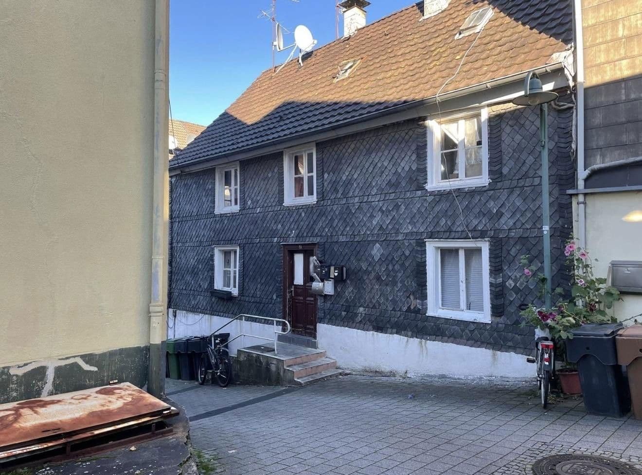 Predaj domu 97 m², pozemek 210 m², Hochstraße 11, Wipperfürth, Severné Porýnie - Westfálsko Predaj domu 97 m², pozemek 210 m², Hochstraße 11, Wipperfürth, Severné Porýnie - Westfálsko