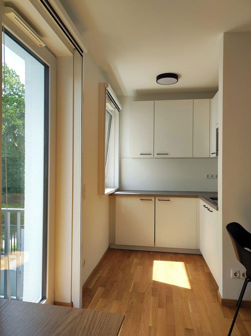 Prenájom bytu 1-izbový 20 m², Rubensstr. 54, Berlin - Schöneberg, Berlín Prenájom bytu 1-izbový 20 m², Rubensstr. 54, Berlin - Schöneberg, Berlín