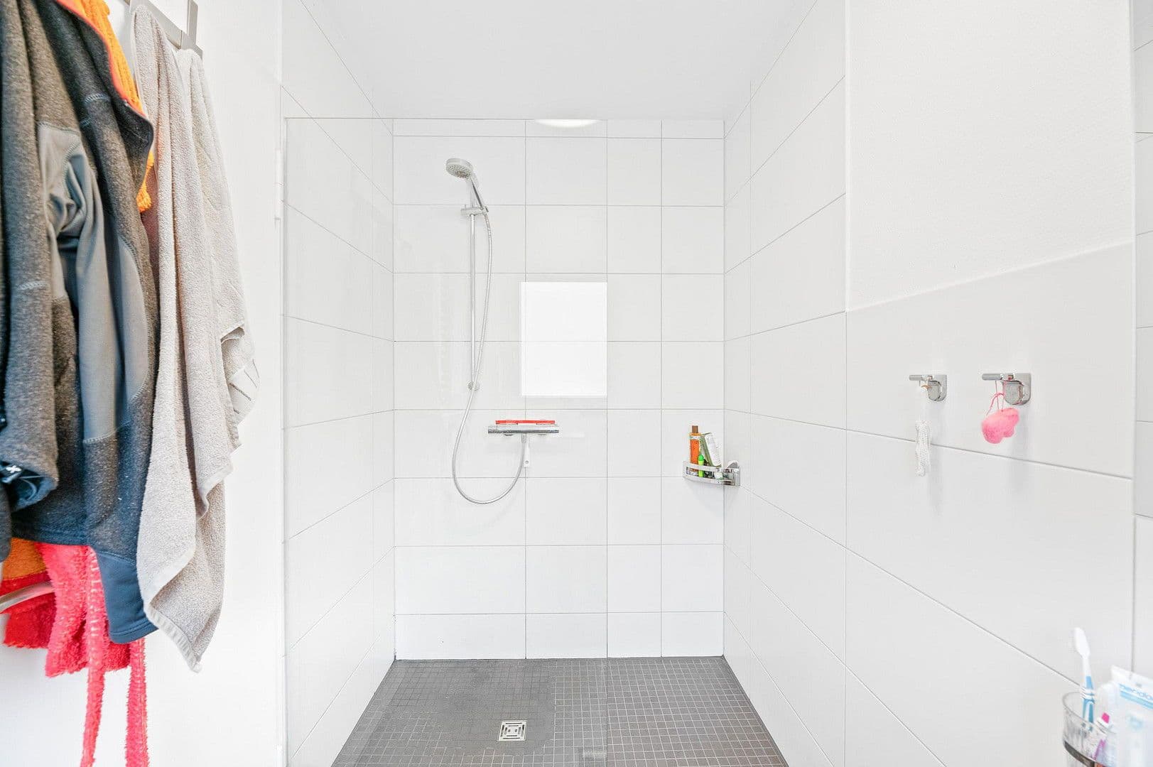 Predaj bytu 3-izbový 81 m², Esslingen am Neckar, Bádensko-Wurttembersko Predaj bytu 3-izbový 81 m², Esslingen am Neckar, Bádensko-Wurttembersko