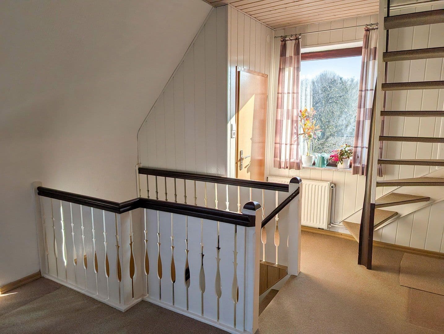 Predaj domu 128 m², pozemek 1.213 m², Bremen, Brémy Predaj domu 128 m², pozemek 1.213 m², Bremen, Brémy