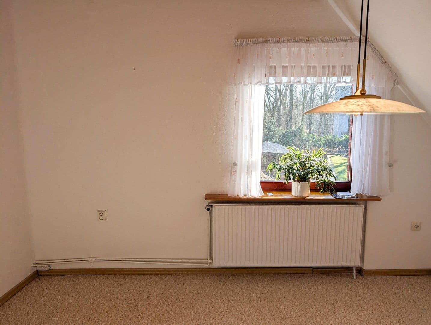 Predaj domu 128 m², pozemek 1.213 m², Bremen, Brémy Predaj domu 128 m², pozemek 1.213 m², Bremen, Brémy