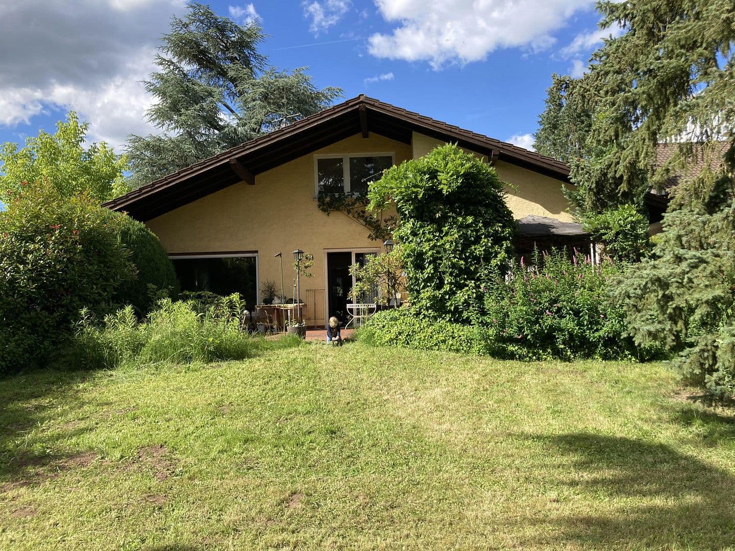 Predaj domu 260 m², pozemek 1.254 m², Maintal, Hesensko Predaj domu 260 m², pozemek 1.254 m², Maintal, Hesensko