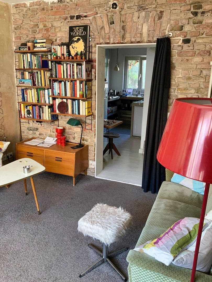 Predaj bytu 1-izbový 35 m², Berlin, Berlín Predaj bytu 1-izbový 35 m², Berlin, Berlín