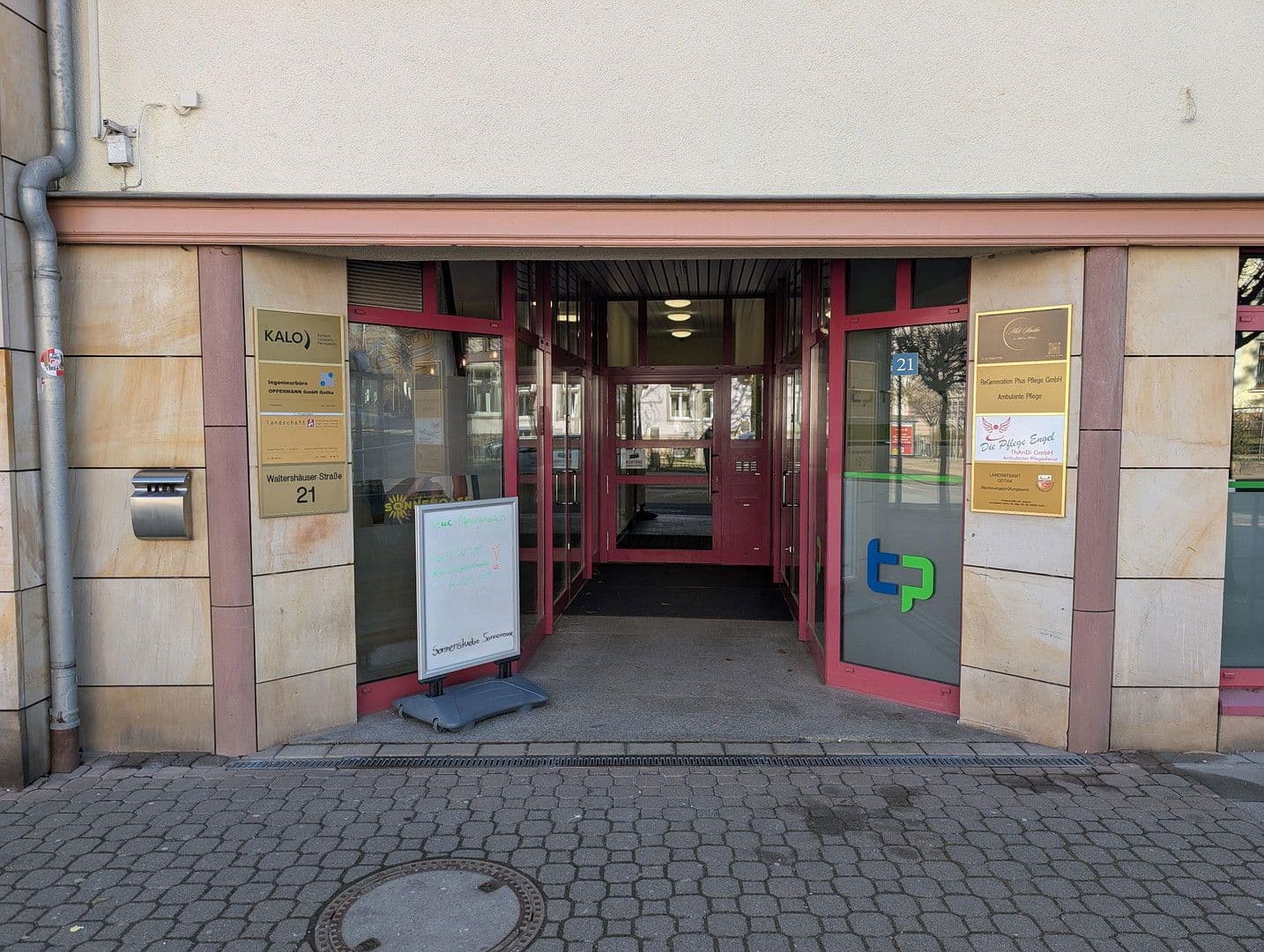 Prenájom kancelárie 116 m², Waltershäuser Straße 21, Gotha, Durínsko Prenájom kancelárie 116 m², Waltershäuser Straße 21, Gotha, Durínsko