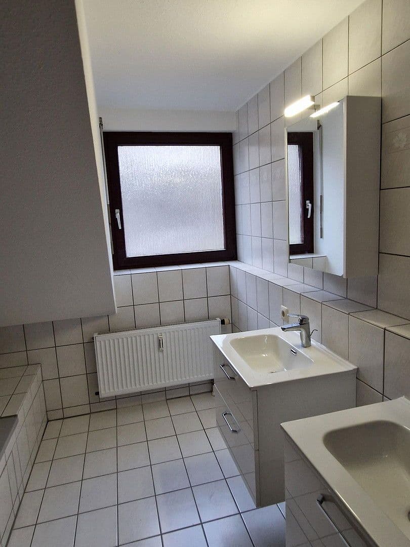 Predaj bytu 5-izbový 133 m², Leonberg, Bádensko-Wurttembersko Predaj bytu 5-izbový 133 m², Leonberg, Bádensko-Wurttembersko