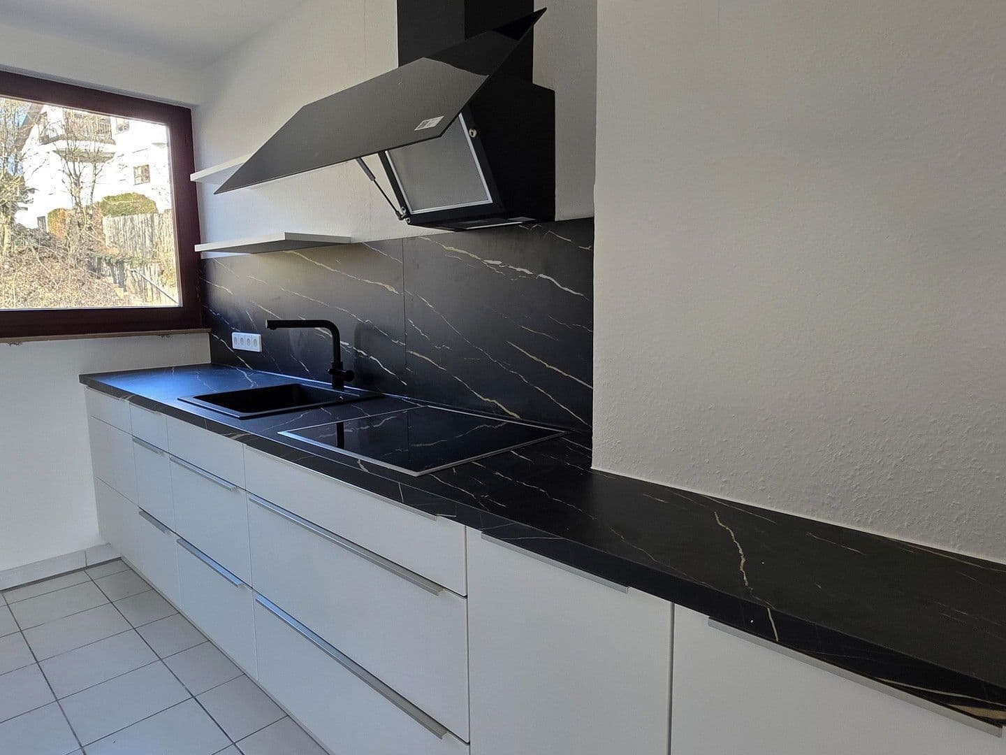 Predaj bytu 5-izbový 133 m², Leonberg, Bádensko-Wurttembersko Predaj bytu 5-izbový 133 m², Leonberg, Bádensko-Wurttembersko