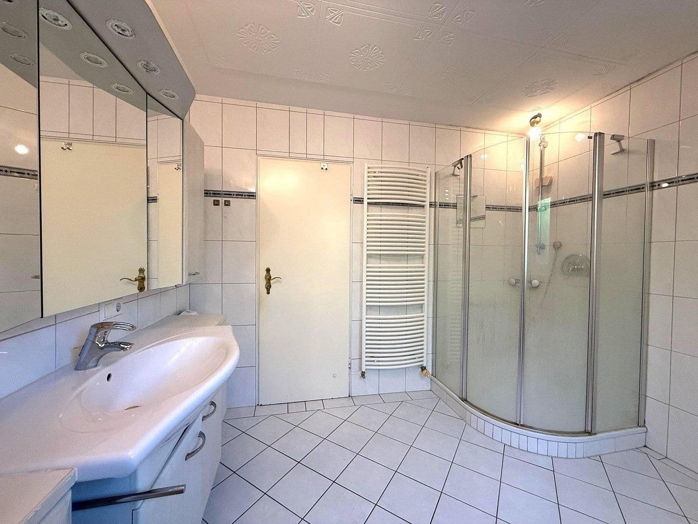 Prenájom domu 220 m², pozemek 857 m², Am Giesenbach 14, Lahr/Schwarzwald, Bádensko-Wurttembersko Prenájom domu 220 m², pozemek 857 m², Am Giesenbach 14, Lahr/Schwarzwald, Bádensko-Wurttembersko