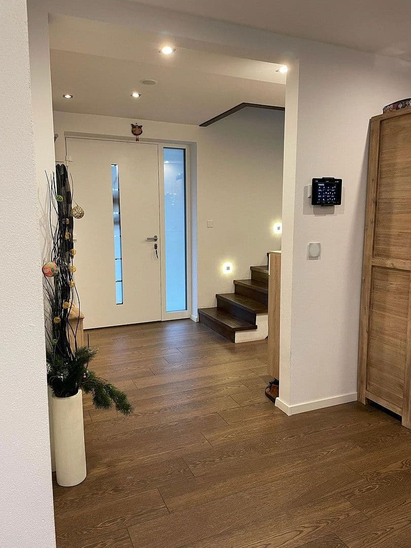 Predaj domu 141 m², pozemek 711 m², Bielefeld, Severné Porýnie - Westfálsko Predaj domu 141 m², pozemek 711 m², Bielefeld, Severné Porýnie - Westfálsko