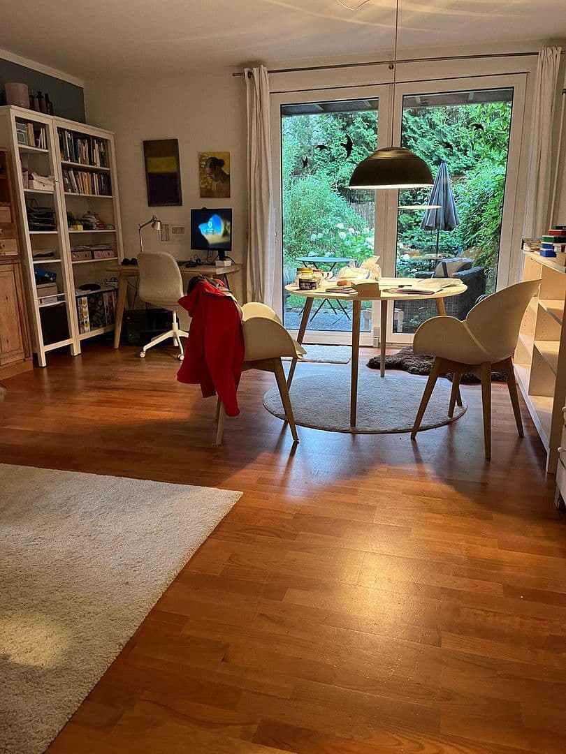 Prenájom bytu 2-izbový 56 m², Tinsdaler Kirchenweg 241a, Hamburg, Hamburg Prenájom bytu 2-izbový 56 m², Tinsdaler Kirchenweg 241a, Hamburg, Hamburg