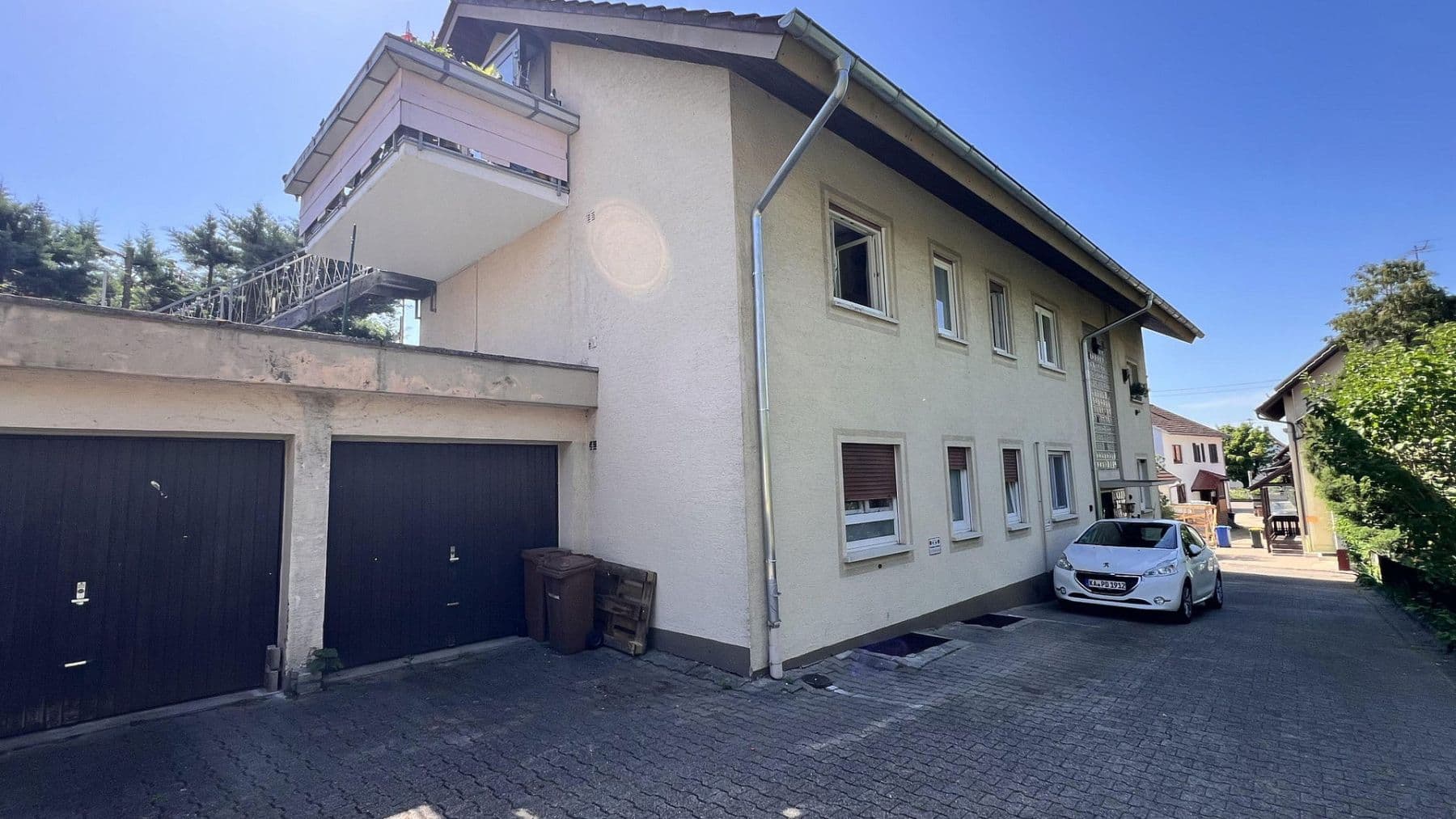 Predaj bytu 4-izbový 105 m², Baden-Baden, Bádensko-Wurttembersko Predaj bytu 4-izbový 105 m², Baden-Baden, Bádensko-Wurttembersko