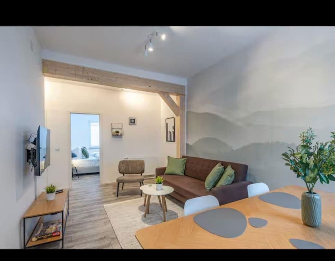 Predaj domu 370 m², pozemek 800 m², Braunlage, Dolné Sasko Predaj domu 370 m², pozemek 800 m², Braunlage, Dolné Sasko