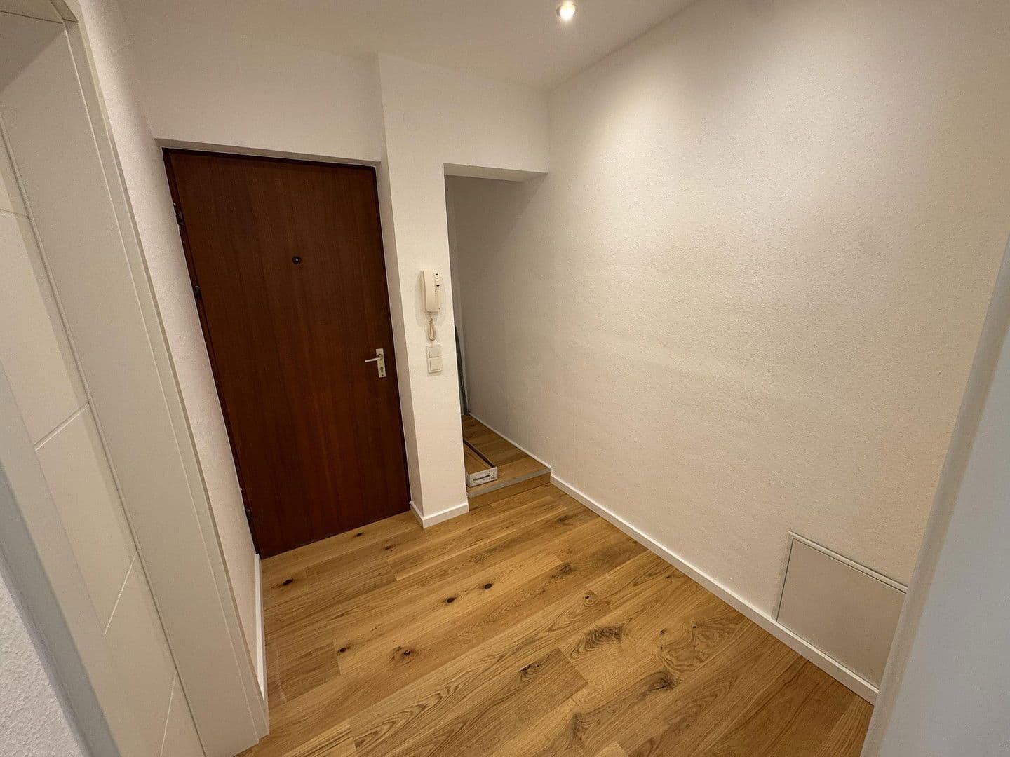 Predaj bytu 3-izbový 80 m², Köln, Severné Porýnie - Westfálsko Predaj bytu 3-izbový 80 m², Köln, Severné Porýnie - Westfálsko
