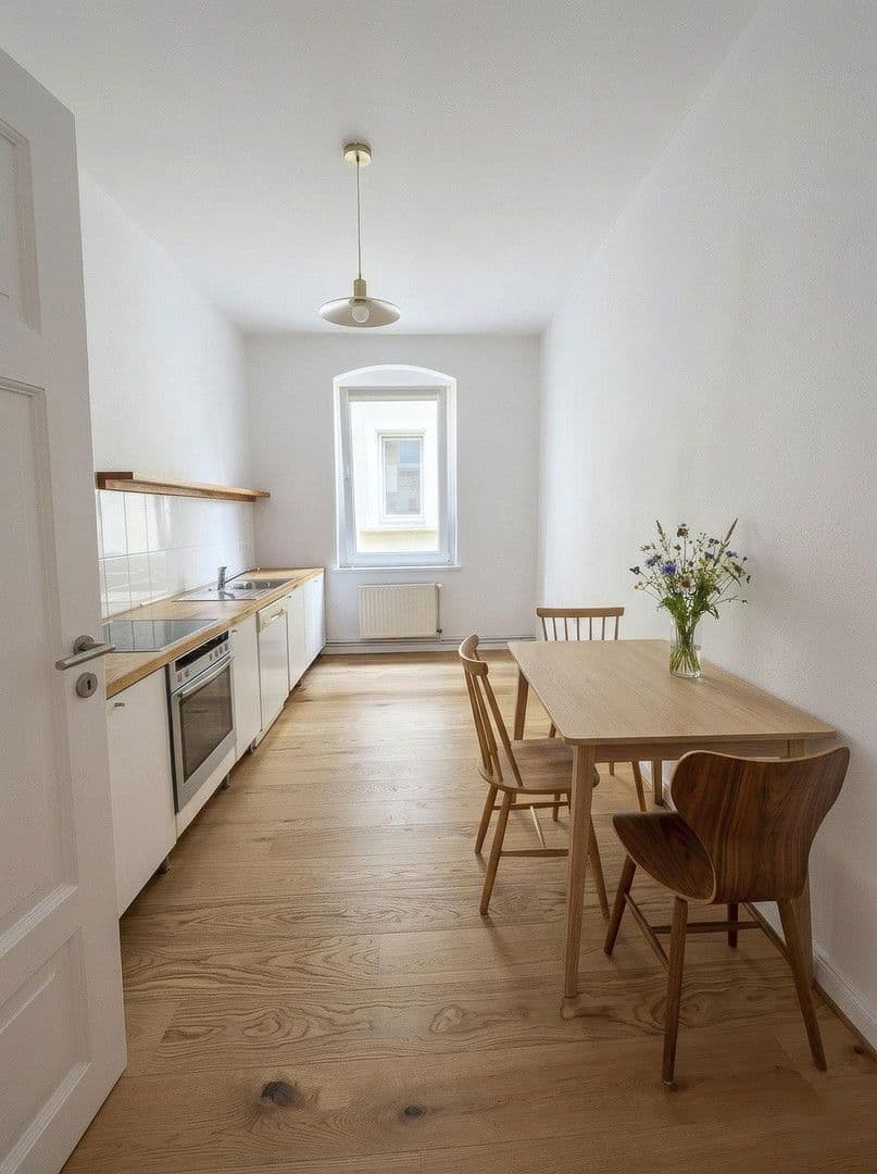 Predaj domu 720 m², pozemek 405 m², Braunschweig, Dolné Sasko Predaj domu 720 m², pozemek 405 m², Braunschweig, Dolné Sasko