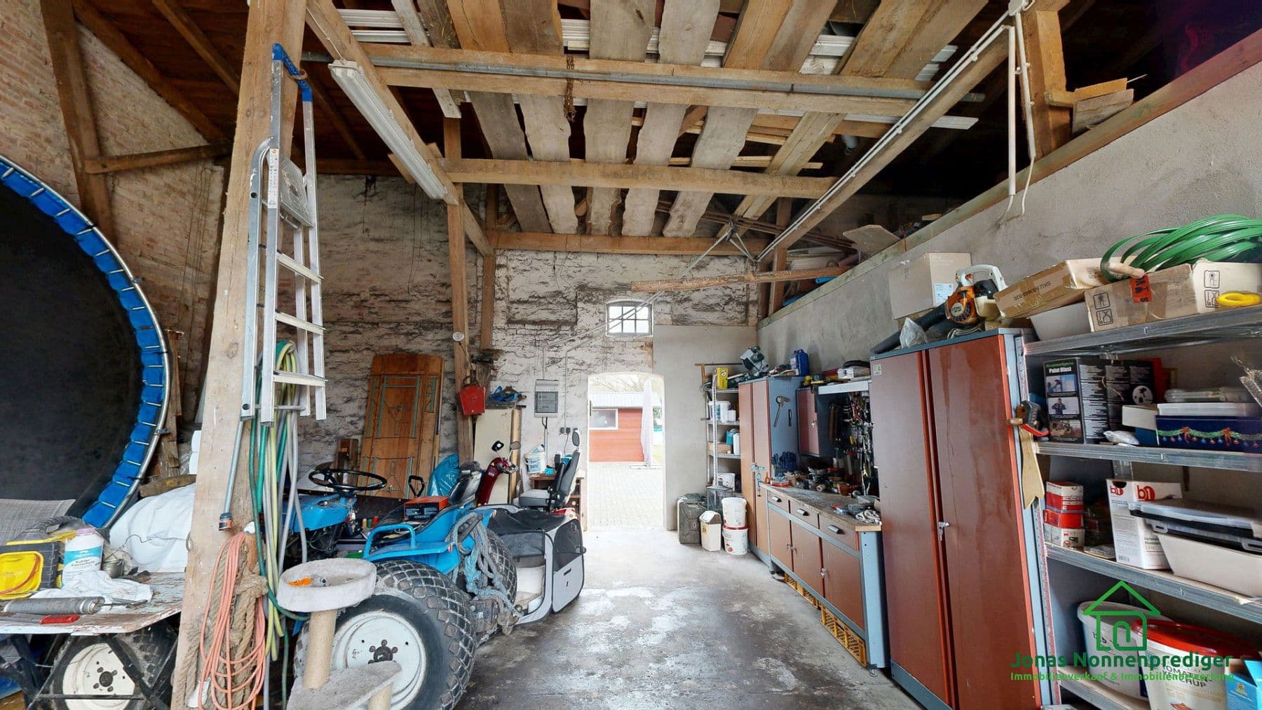 Predaj domu 446 m², pozemek 8.068 m², Am Krullengraben 1, Ludwigslust, Meklenbursko-Predpomoransko Predaj domu 446 m², pozemek 8.068 m², Am Krullengraben 1, Ludwigslust, Meklenbursko-Predpomoransko