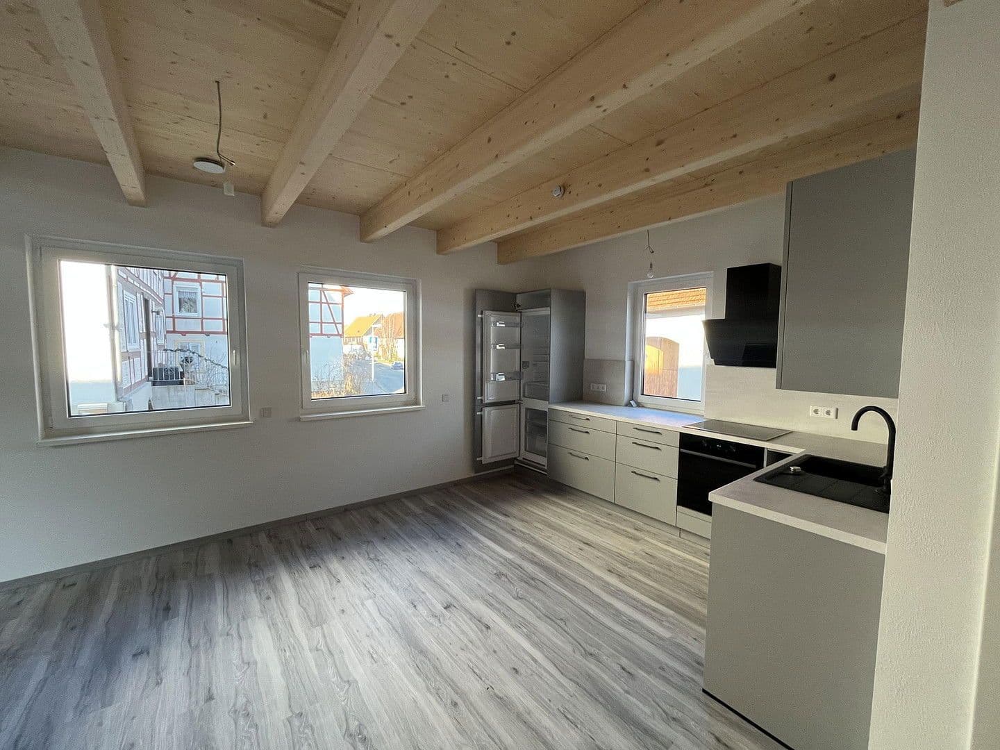 Prenájom domu 87 m², pozemek 250 m², Obere Straße 24, Breuna, Hesensko Prenájom domu 87 m², pozemek 250 m², Obere Straße 24, Breuna, Hesensko