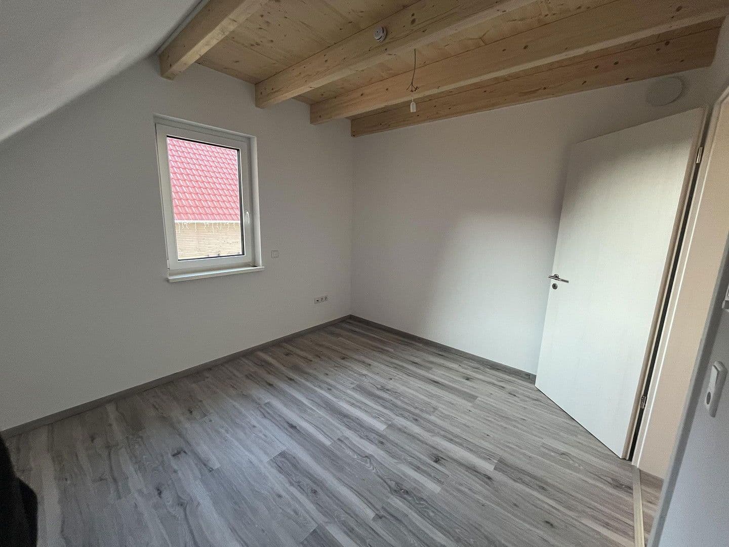Prenájom domu 87 m², pozemek 250 m², Obere Straße 24, Breuna, Hesensko Prenájom domu 87 m², pozemek 250 m², Obere Straße 24, Breuna, Hesensko