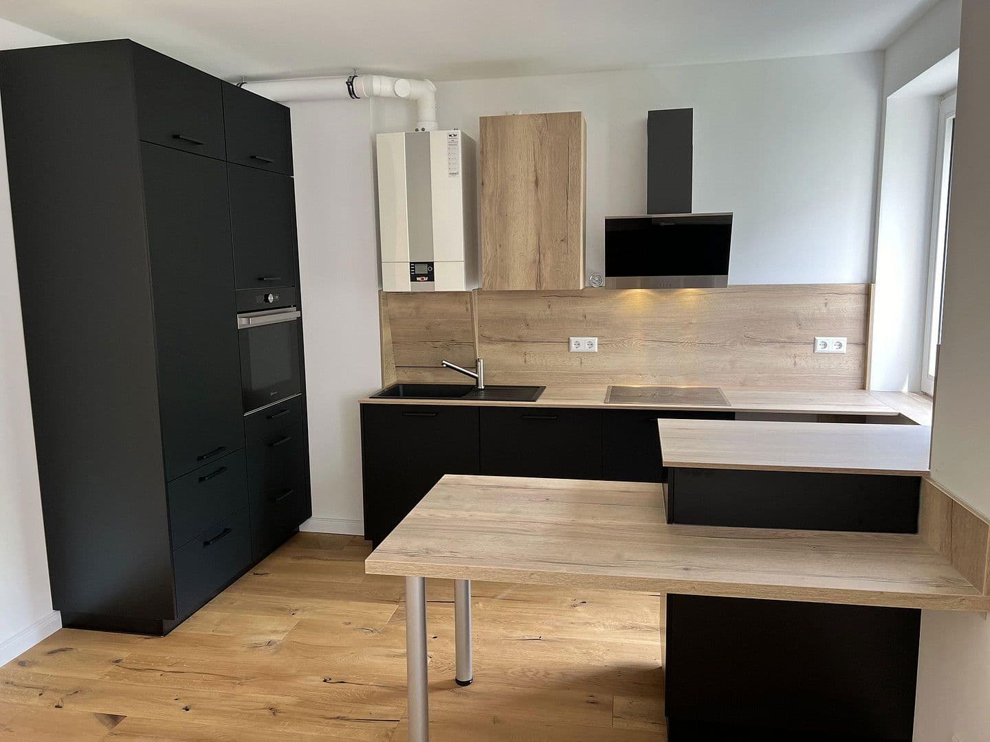 Prenájom bytu 3-izbový 66 m², Werderstr. 16, Hannover, Dolné Sasko Prenájom bytu 3-izbový 66 m², Werderstr. 16, Hannover, Dolné Sasko